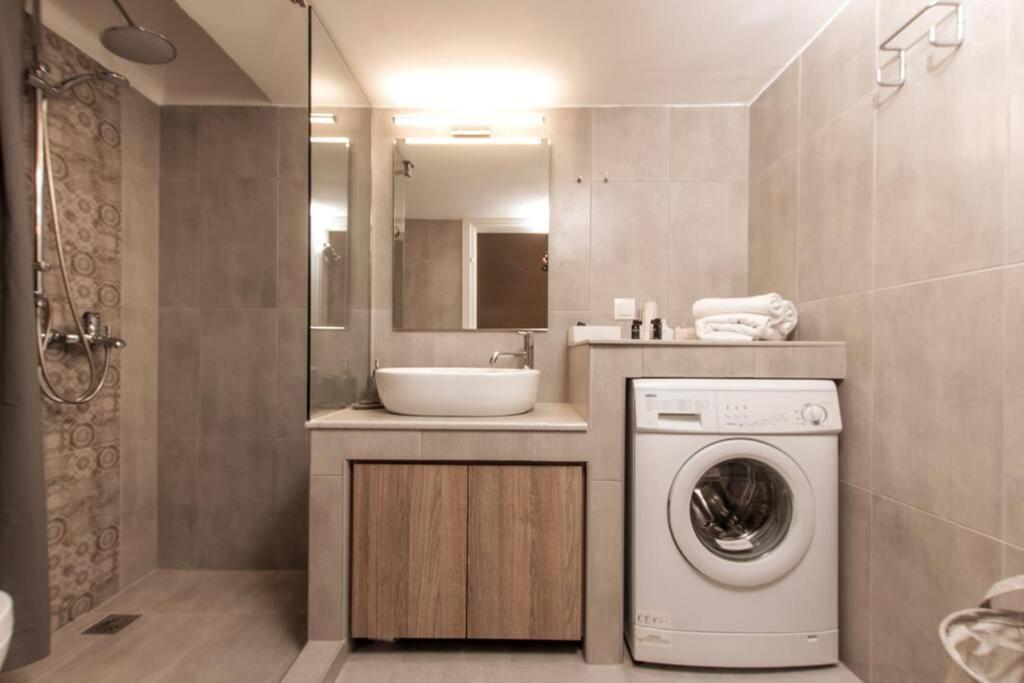 Feel Like Home In Thessalonique Extérieur photo